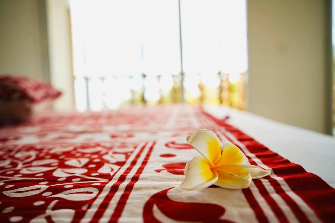 Al Camar Lodge Ndzaouze Buitenkant foto